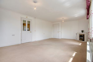 Lounge/Diner- click for photo gallery